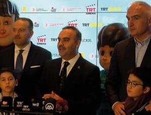 Mehmet Nuri Ersoy ve Mehmet Fatih Kacır, ‘Rafadan Tayfa’ Filminin Gala Gösterimine İştirak Etti