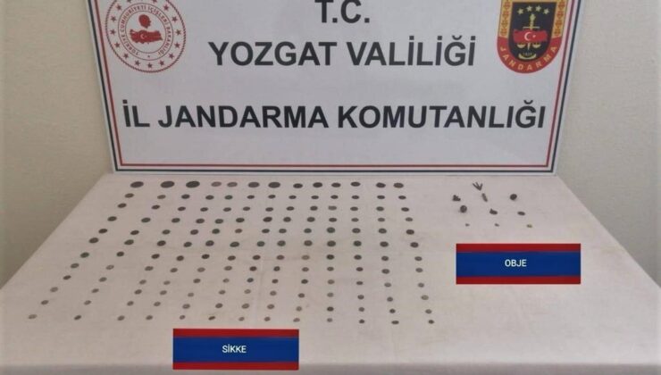 Yozgat ilinde, Roma dönemine ait 156 sikkeler ve 10 obje ele geçirildi.