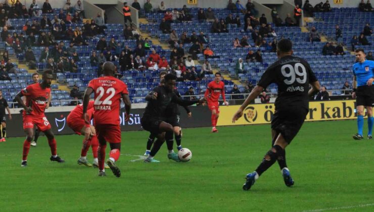 Trendyol Süper Lig: Hatayspor ve Gaziantep FK’nın İlk Yarıda 0-0 Berabere Kaldığı Maç Detayları!