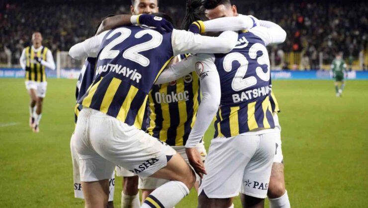 Fenerbahçe, Süper Lig’de Konyaspor’u 7-1 mağlup etti!