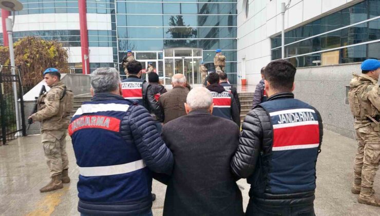 DBP İl Eş Başkanı ve 2 kişi gözaltına alındı.