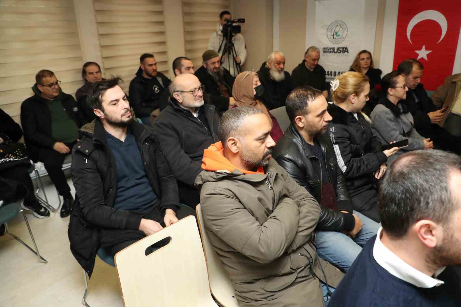 GOPAŞ Merkez Evleri Kentsel Dönüşüm Projesi’nde kura heyecanı başlıklı haberinizi çift tırnakları çıkardıktan sonra şu şekilde özgünleştirdim:“GOPAŞ Merkez Evleri Kentsel Dönüşüm Projesi’nde kura heyecanı yaşanıyor”.