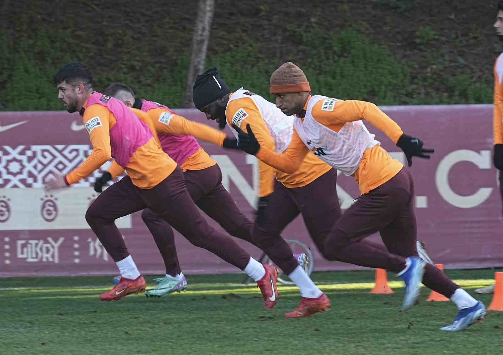 Galatasaray, Kayserispor müsabakası için çalışmalara başladı