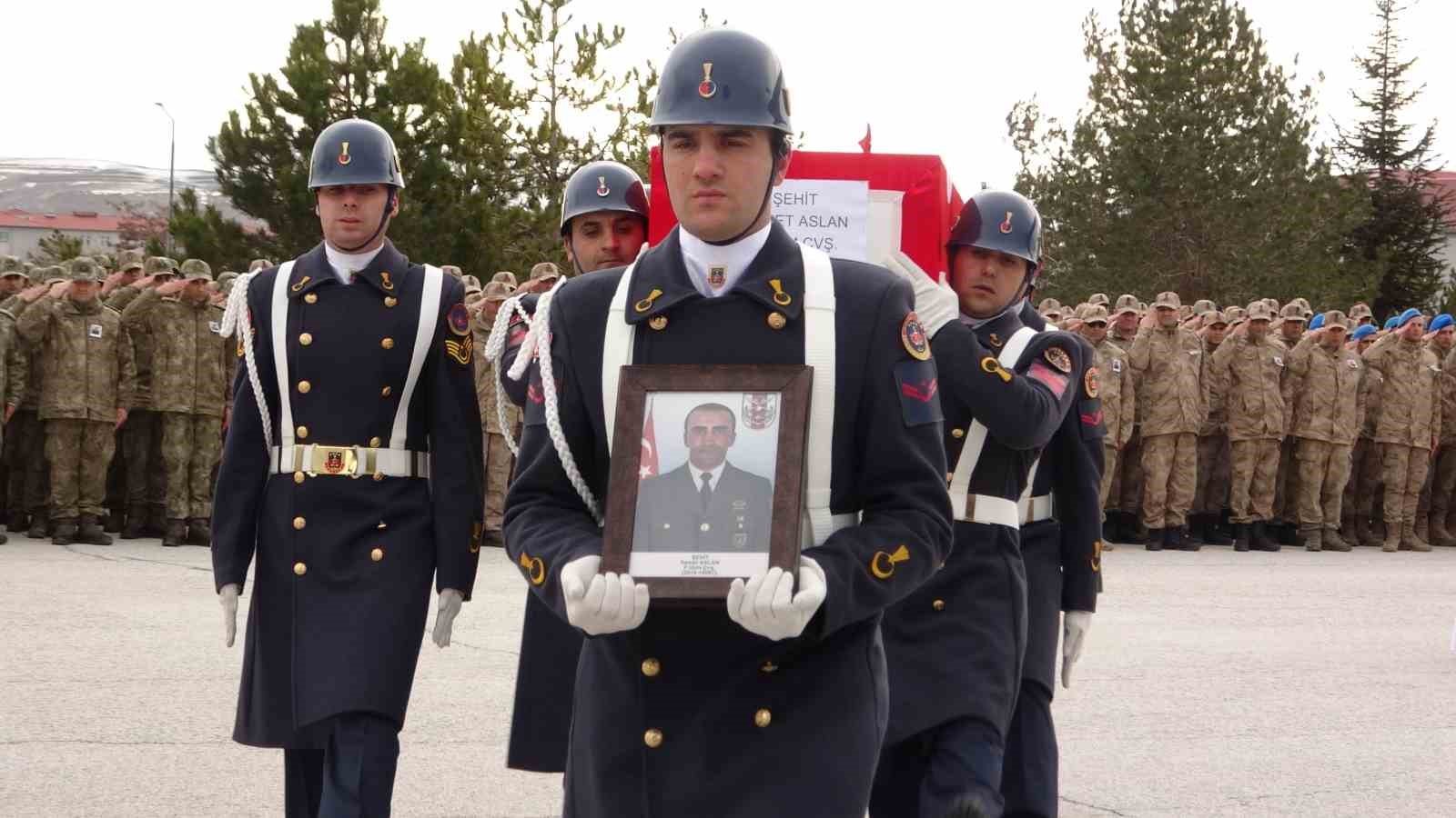 Pençe-Kilit operasyonunda hayatını kaybeden askerin cenazesi memleketine gönderildi