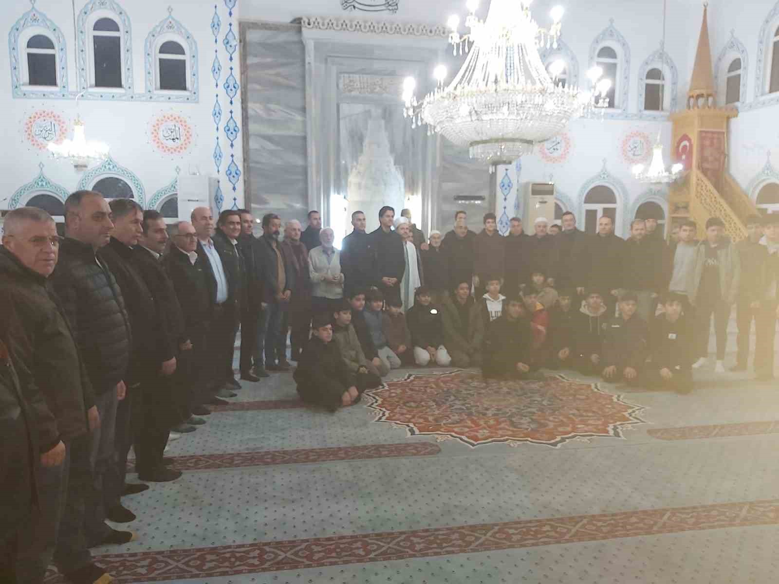 Dalaman Merkez Camii’nde sabah namazı buluşması