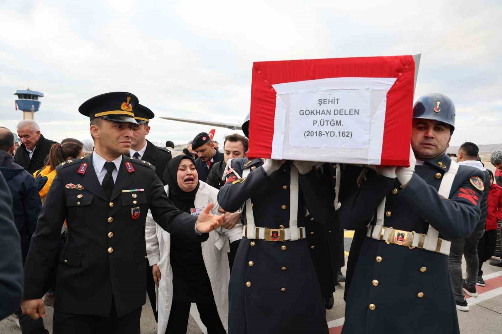 Nevşehir’de Şehit Gökhan Delen ve Kemal Batur’un naaşları büyük bir tören ile karşılandı