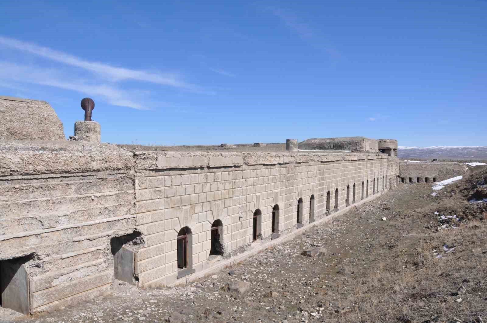 Günümüzde Kars’ta Tabyalar Eski güzelliklerini Kaybediyor