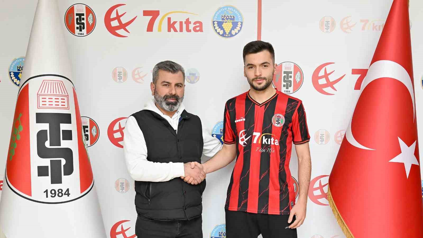 Turgutluspor, Alperen Aydın’ı transfer ettiği bilgisini veren bir haber oldu.