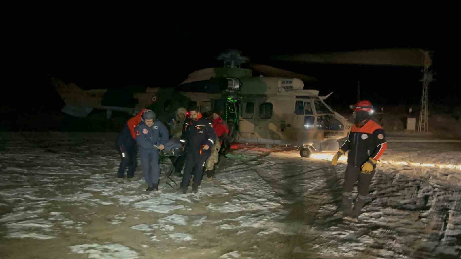 Dağcı Hasan Dağı’nda düşerek yaralandı, helikopterle kurtarıldı