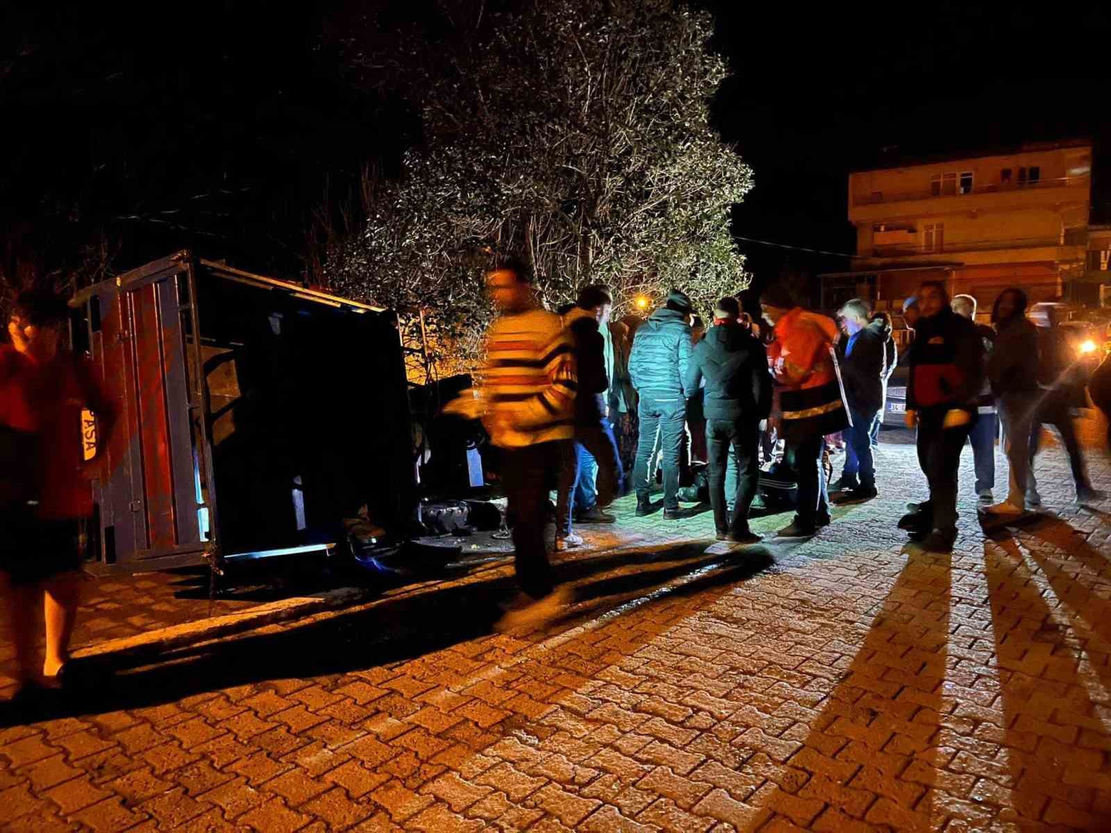 Alaplı’da meydana gelen patpat kazasında 2 kişi yaralandı