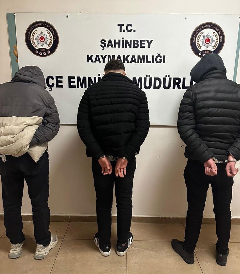 Gaziantep’te bir iş yerinde çıkan kavga sonrasında 3 kişi gözaltına alındı