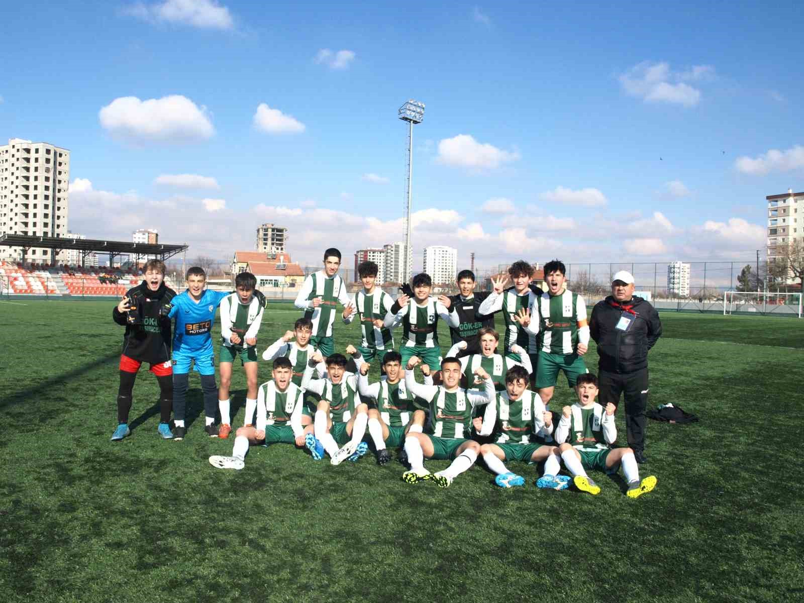 Kayseri U16 Ligi’nde Argıncıkspor, Doğa Gençlikspor’u 4-3 mağlup etti.