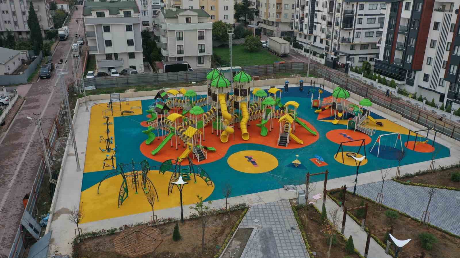 Yeni Birinci Sınıf Park Bölge Halkının Hizmetine Sunuldu