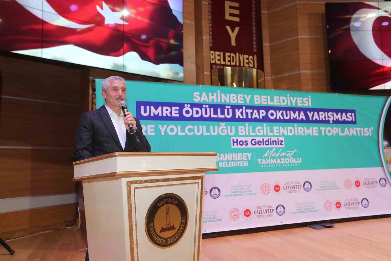 Şahinbey Belediyesi, Umre yolculuğuna gidecek öğrencilere bilgilendirme yaptı