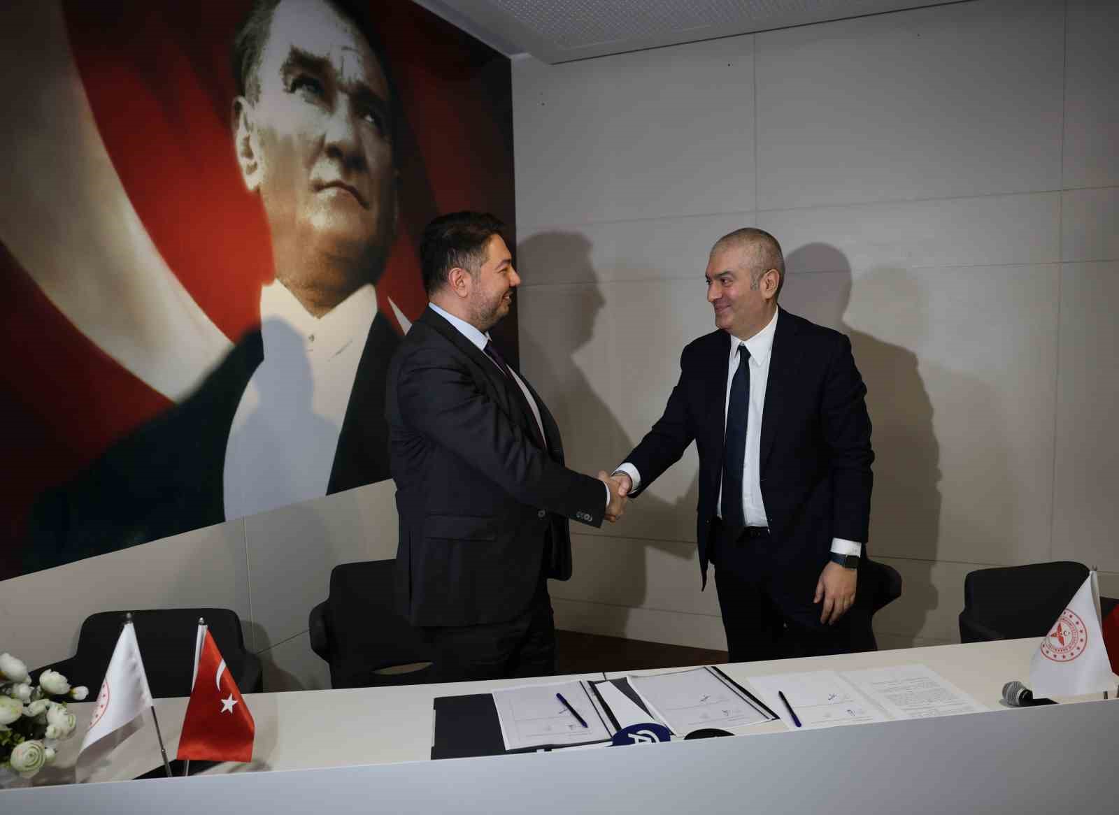 AstraZeneca ve Adana Şehir Eğitim ve Araştırma Hastanesi, işbirliği protokolüne imza attı