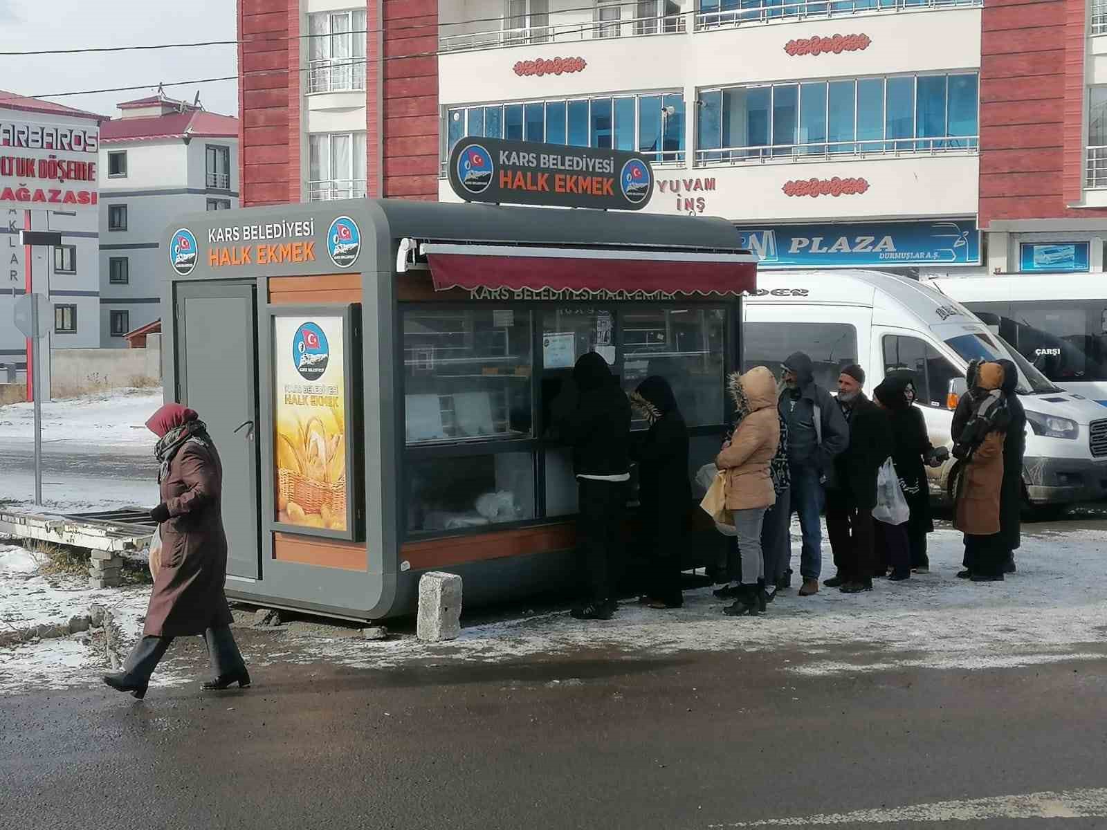 Karslılar Halk Ekmeği tercih ediyor