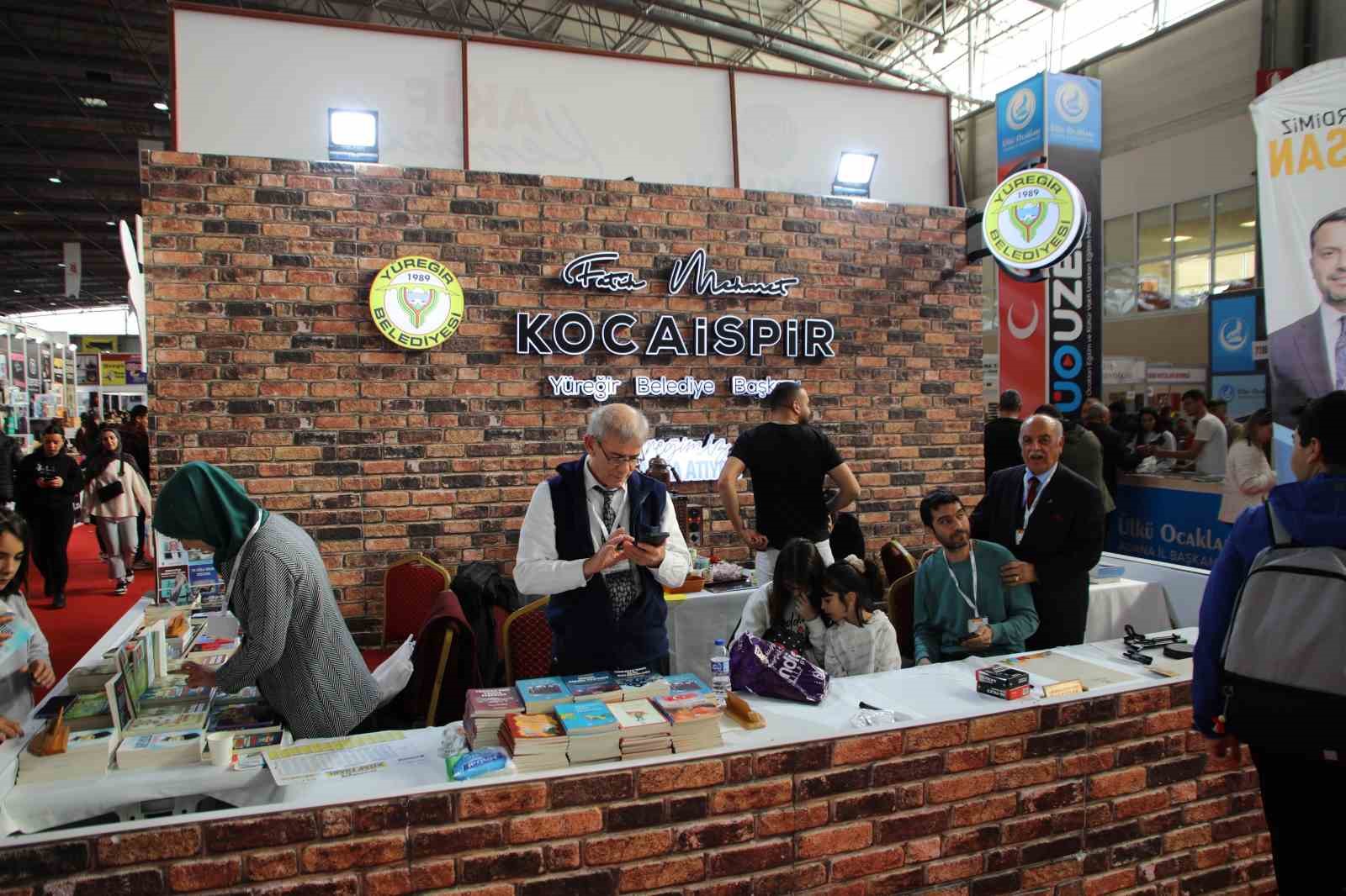 Yüreğir Belediyesi, Tüyap Kitap Fuarı’nda Stand Açtı