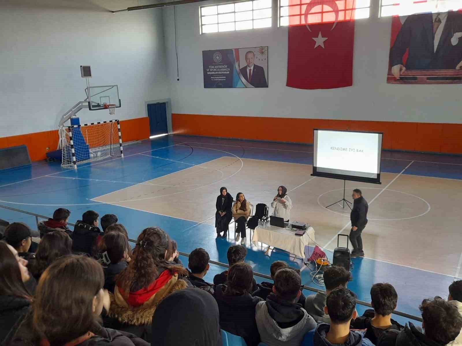 Gölyaka’da bağımlılıkla mücadele etmek için program düzenlendi