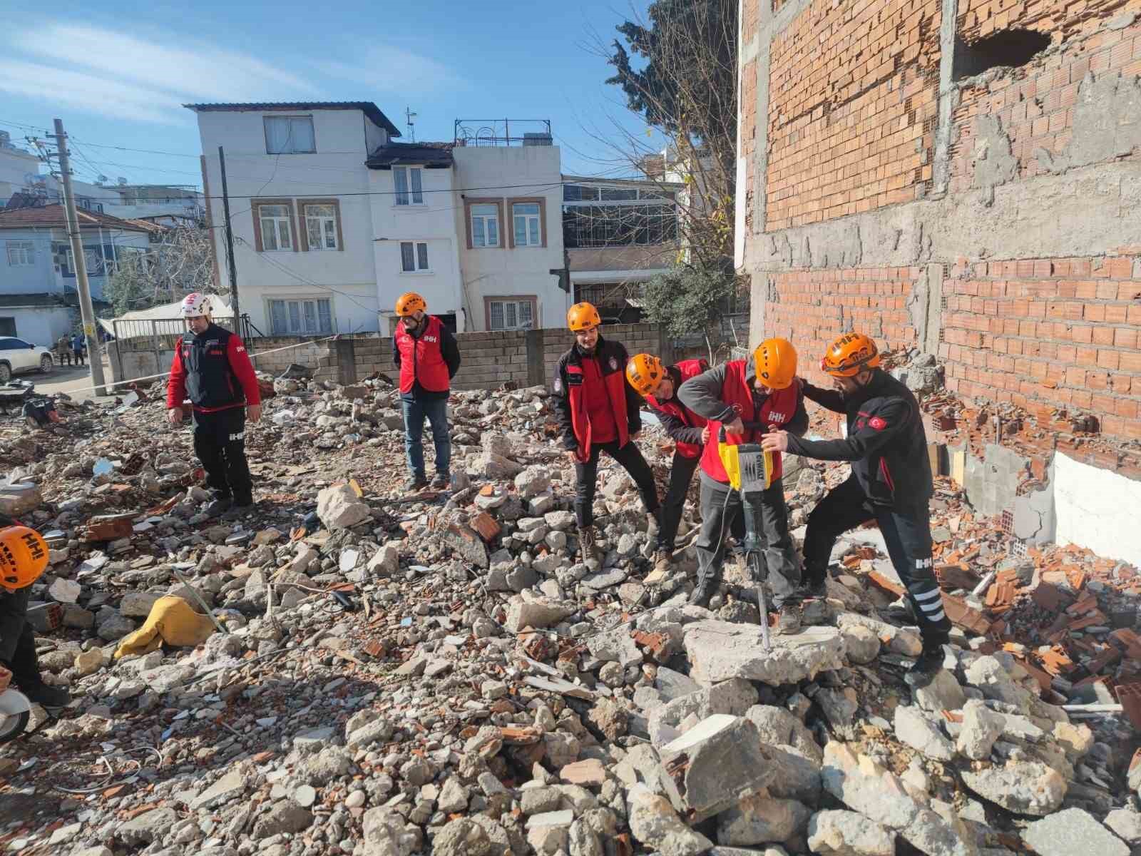 Adıyaman’da gerçekleşen deprem tatbikatıyla ilgili haber yaptık