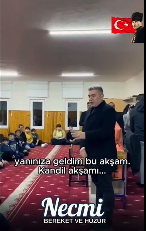 CHP’nin adayı, belediye başkanı seçilmek için Kur’an kursunu ziyaret etti