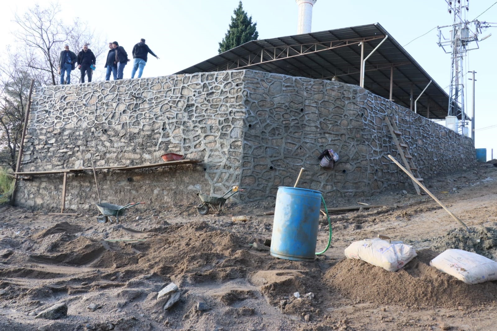 Nazilli Belediyesi, Eycelli’deki istinat duvarını tamamladı ve düzenlemeleri bitirdi