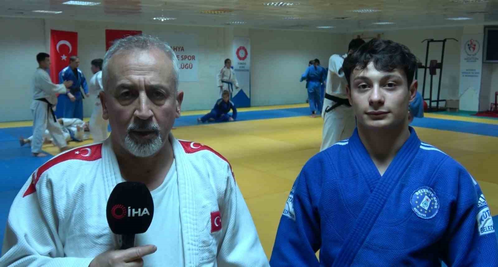 Türkiye Şampiyonasında ikinci olan judocu Kütahyalı