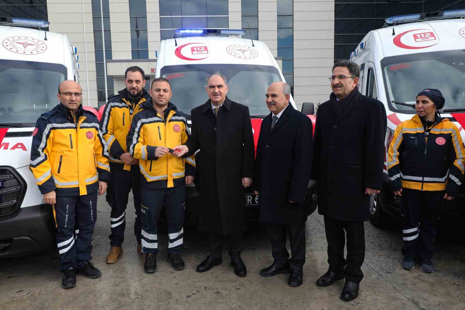 Konya’da Acil Yardım hizmetlerine 7 yeni ambulans eklendi