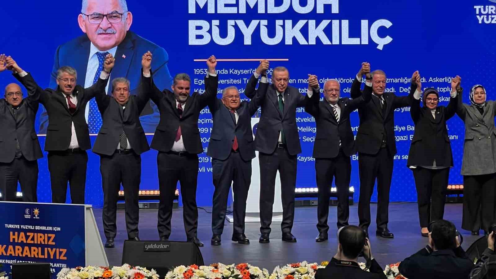 Memduh Büyükkılıç, Kayseri Büyükşehir Belediye Başkanı adayı olarak belirlendiği duyuruldu.