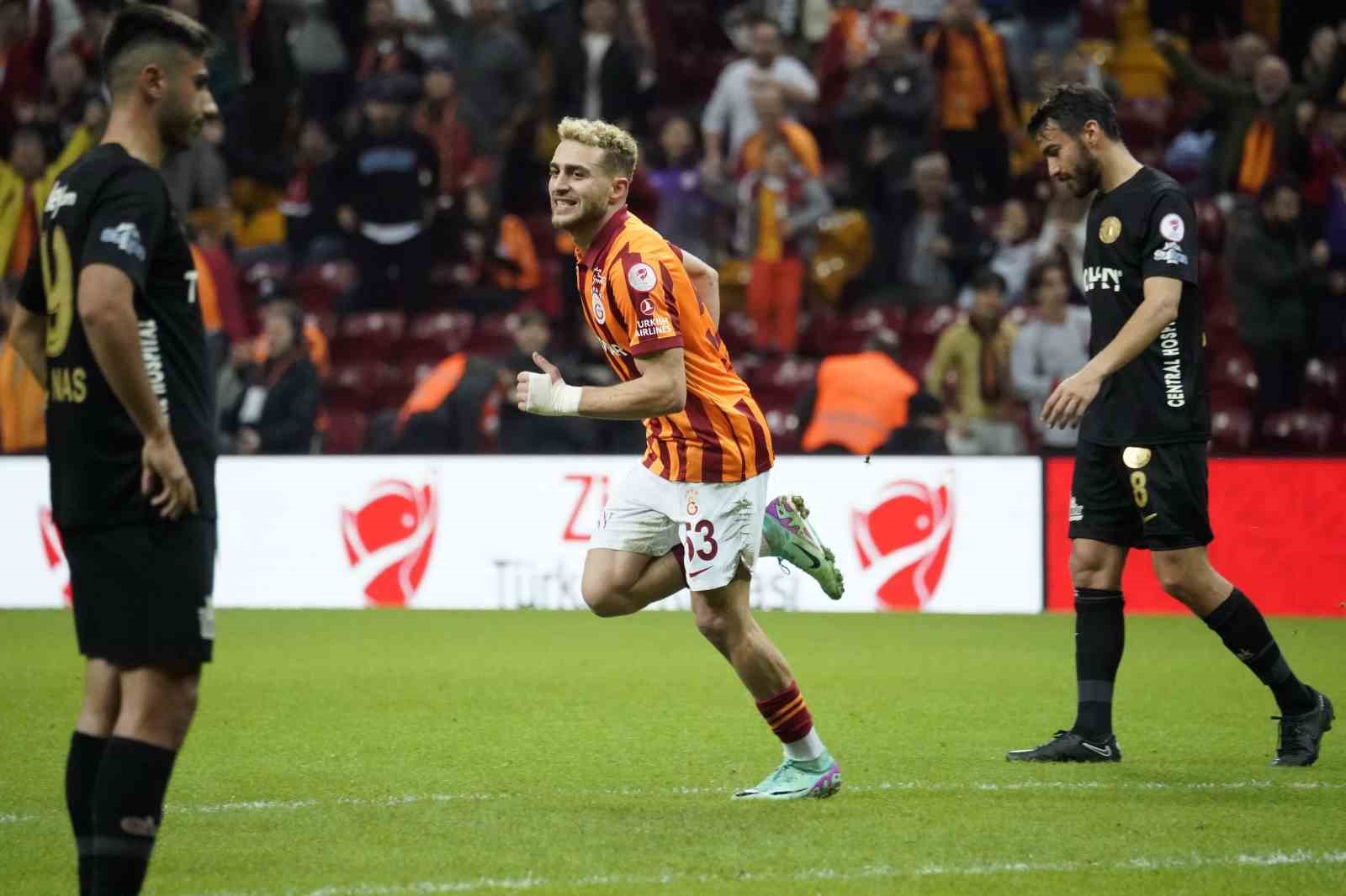 Barış Alper Yılmaz, bu sezonun ilk gol sevincini doyasıya yaşadı