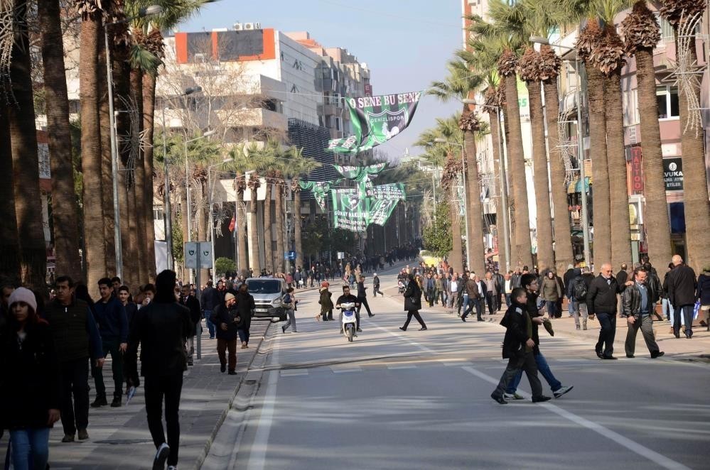 Denizli’de toplantı ve gösteri yürüyüşü rotaları yenilendi, detaylar haberimizde.