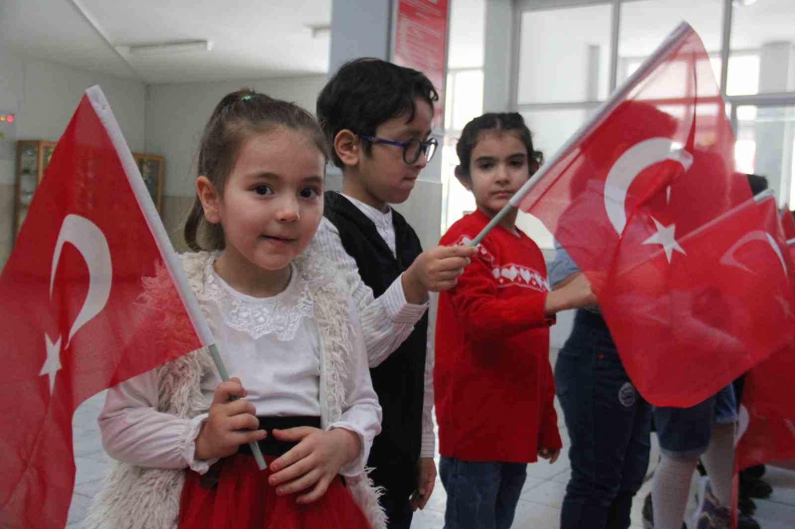 Kayseri’de 323 bin öğrenci, karnelerini aldı