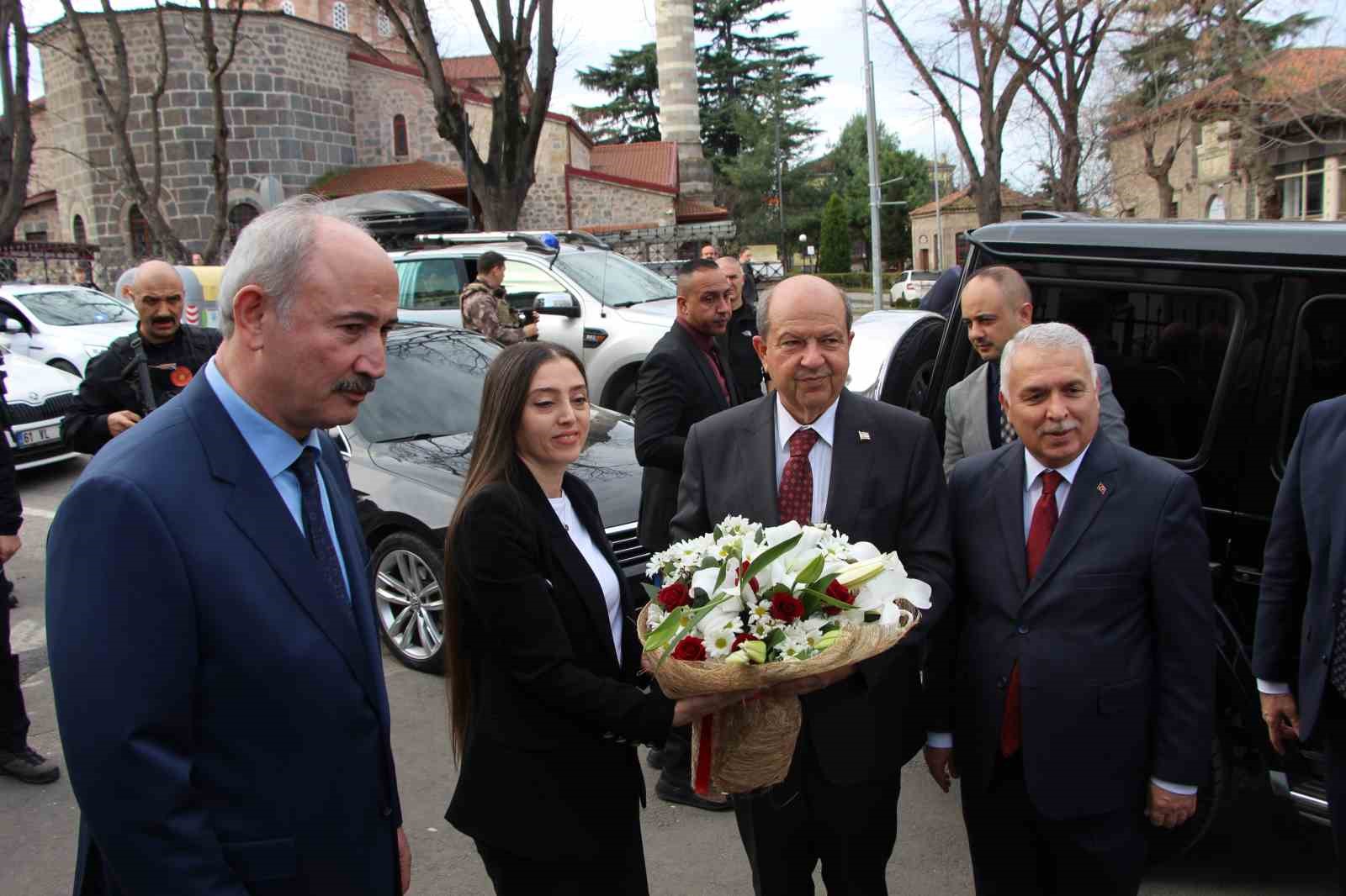 KKTC Cumhurbaşkanı Tatar: “Filistin ve Gazze’de yaşananlar bizleri çok üzmüştür; bu tekrar bir ders niteliğindedir”