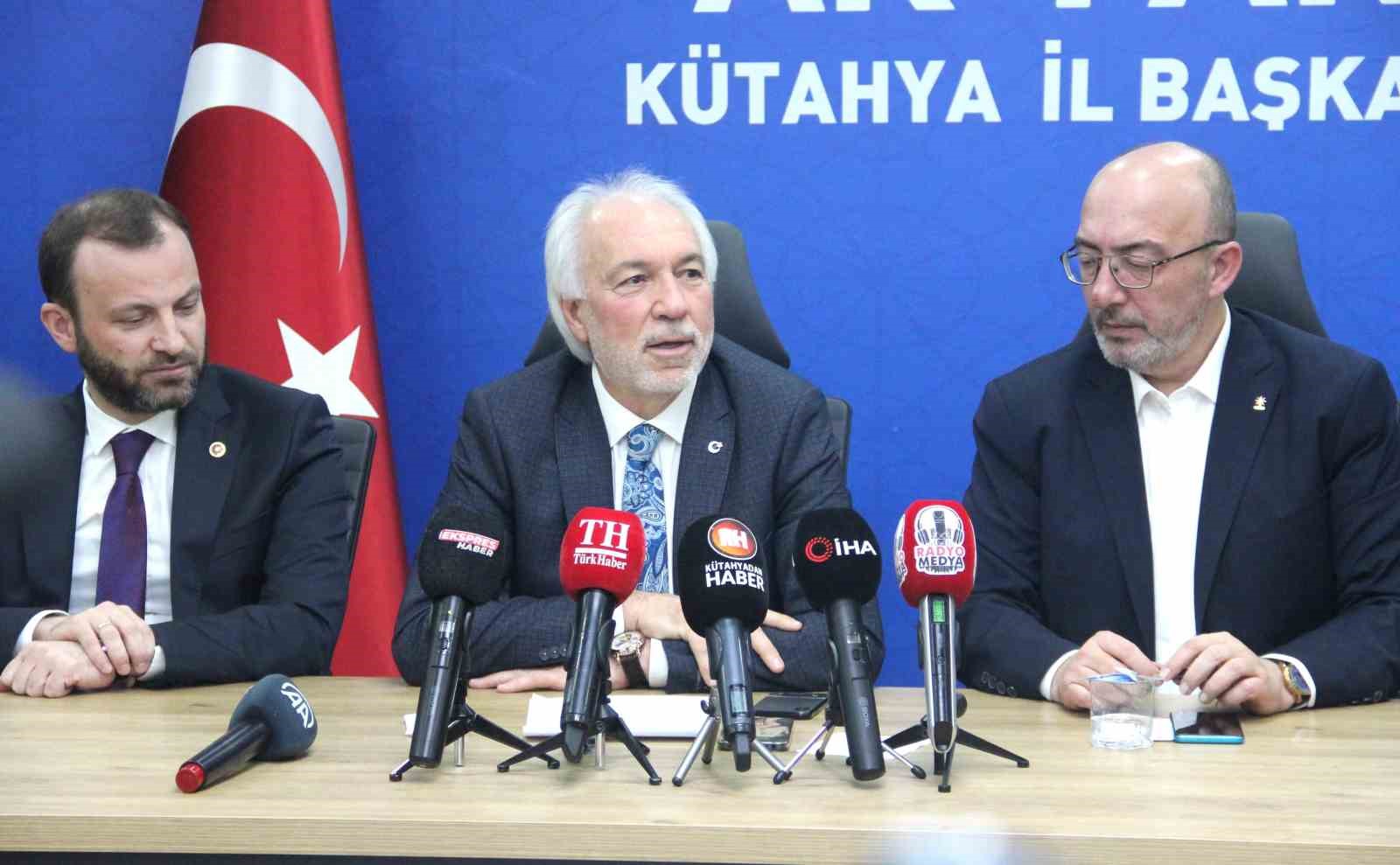Kütahya Belediye Başkanı Mustafa Önsay: “Kamil Saraçoğlu ile birlikte Kütahya Belediyesi’ni tekrar kazanacağız