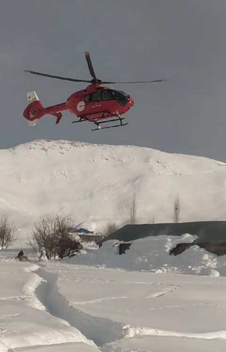 Miraç Efe Eren için ambulans helikopteri havalanıyor
