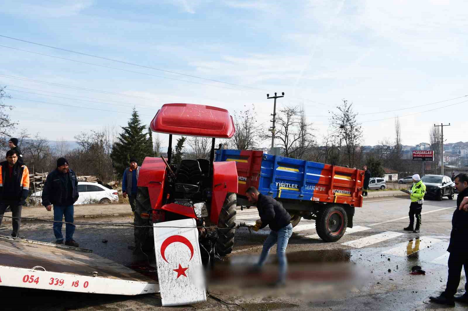 Traktör ve hafriyat kamyonunun çarpıştığı kazada 1 kişi hayatını kaybetti