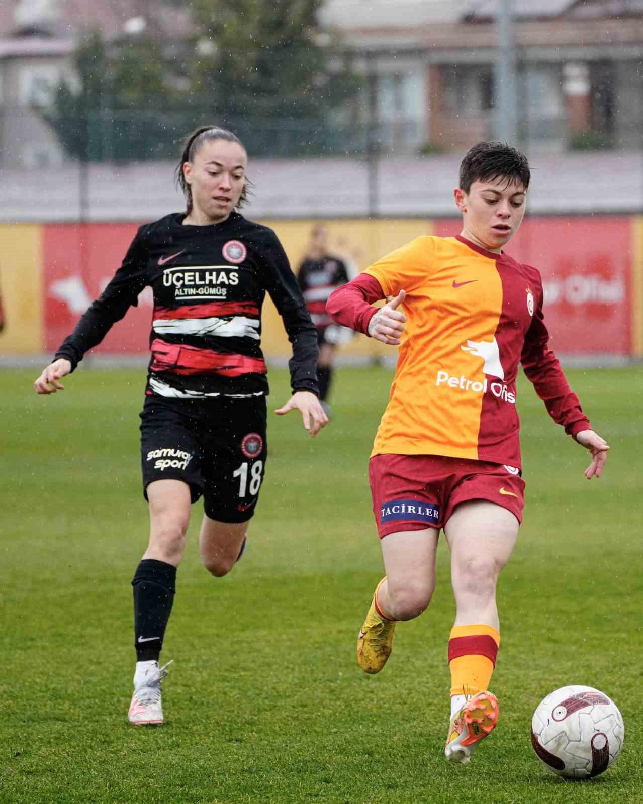 Galatasaray, Turkcell Kadın Futbol Süper Ligi’nde Fatih Vatan Spor’u 1-0 mağlup etti
