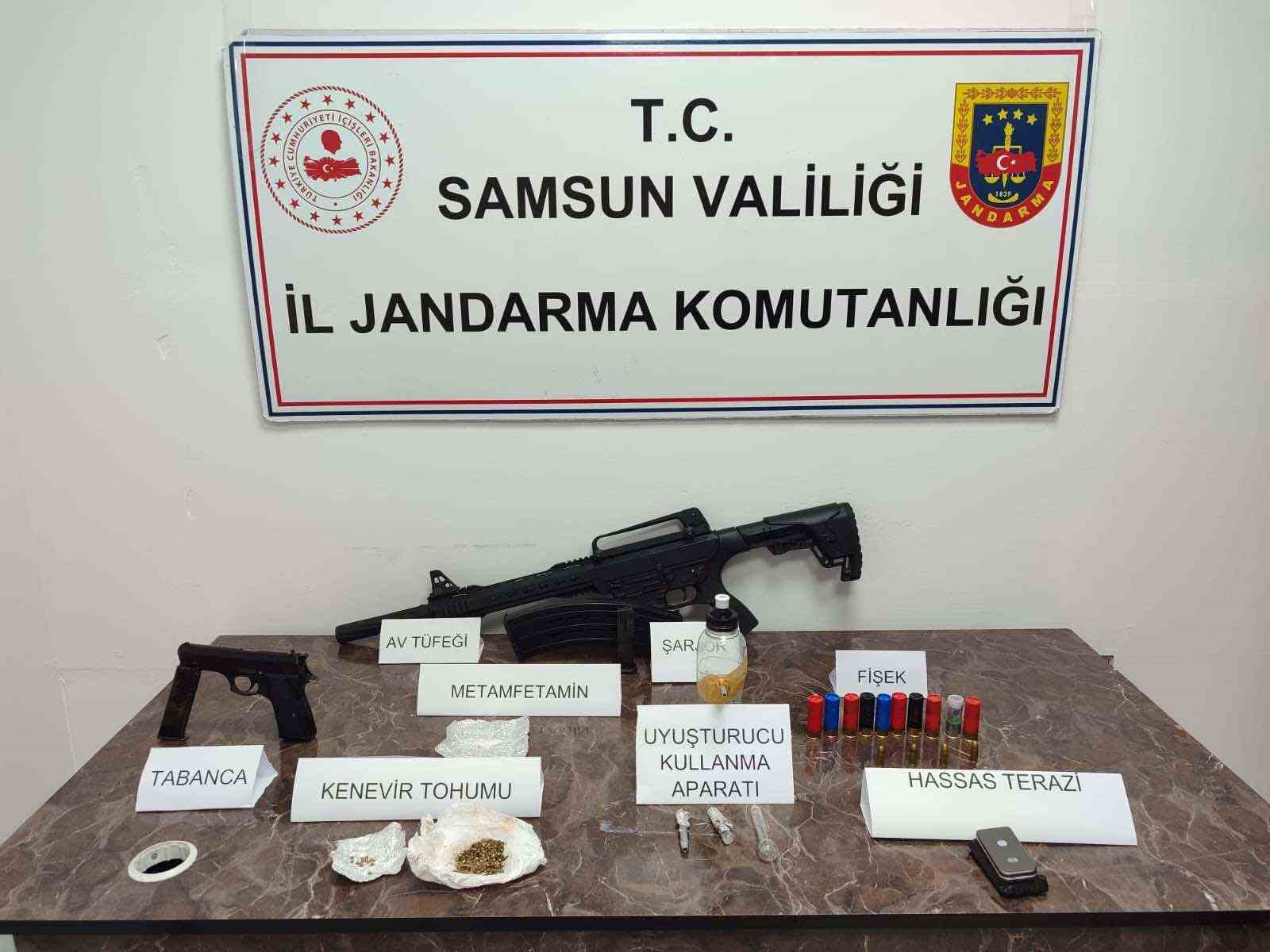 Samsun’da Jandarmanın Operasyonu: Uyuşturucu ve Silah Bulundu