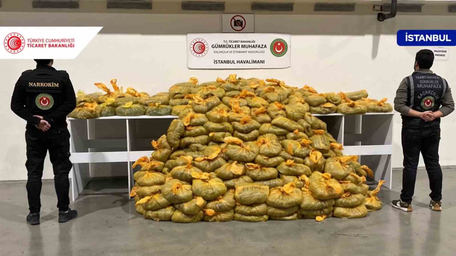 İstanbul Havalimanı’nda 586 kilogram uyuşturucu madde yakalandı