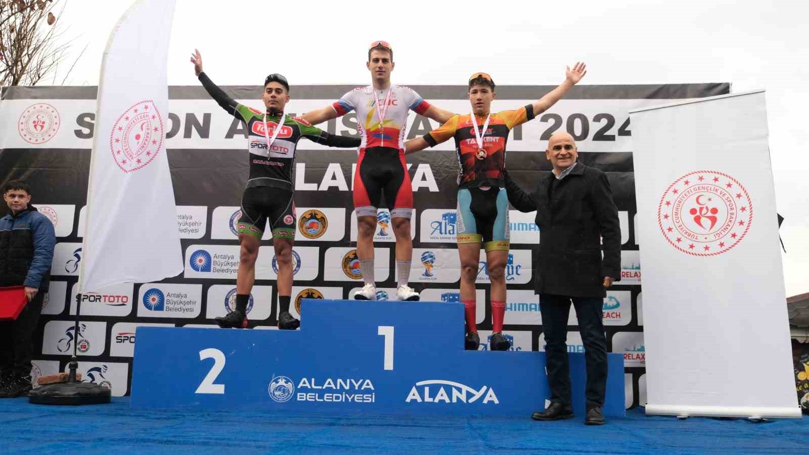 Türkiye Bisiklet Kupası’nın İlk Etap Puanlı Yol Yarışı Alanya’da Son Buldu
